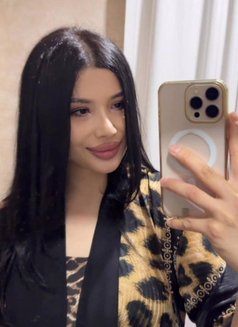 Liza - escort in Riyadh Photo 5 of 5