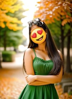 Liza Saha - escort in Hyderabad Photo 1 of 2