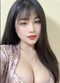 Liza - escort in Al Sohar Photo 4 of 4