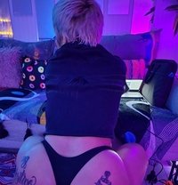 Liza - escort in Doha