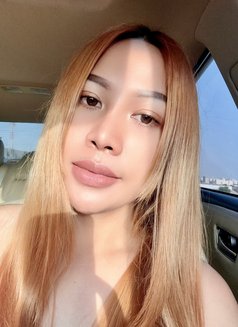 Aliza - escort in Muscat Photo 8 of 12
