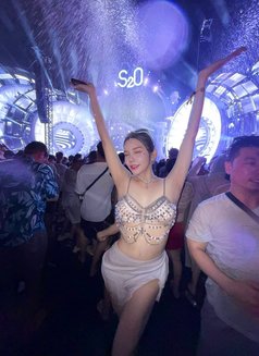 LIZA Top and Bottom No.1 - Transsexual escort in Seoul Photo 27 of 28