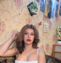 Lizaliza - Acompañantes transexual in New Delhi