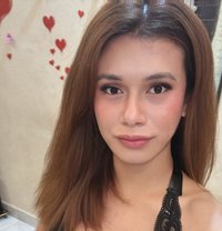 Lizaliza - Transsexual escort in New Delhi Photo 3 of 9