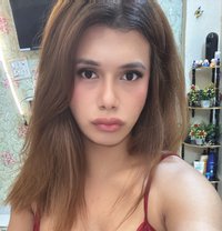 Lizaliza - Transsexual escort in New Delhi Photo 5 of 12