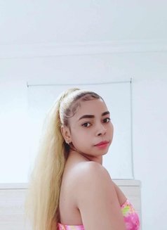 Lizy New Girl - escort in Muscat Photo 2 of 3