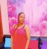 Lizzie - escort in Dammam
