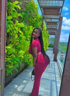 Lizzy - escort in Kuala Lumpur Photo 3 of 3