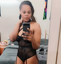 Lizzy - escort in Al Juffair