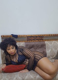 Lizzybebs - escort in Riyadh Photo 2 of 3