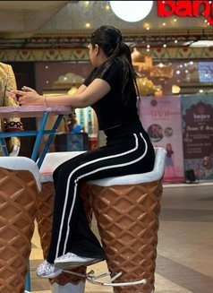 Lizzzz - escort in Kathmandu Photo 2 of 4