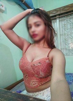 ( DIRECT PAYMENT TO GIRL IN HOTEL ROOM ) - escort in New Delhi Photo 1 of 7