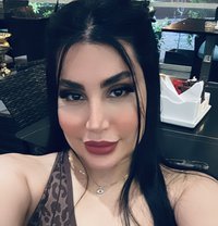 Lnaz - escort in Dubai