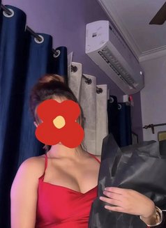 ꧁❣️lNDINIDUAL CAM SHOW & REAL MEET❣️꧂ e - escort in Hyderabad Photo 2 of 5