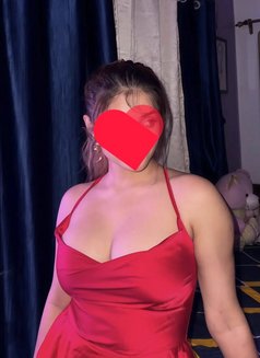 ꧁❣️lNDINIDUAL CAM SHOW & REAL MEET❣️꧂ e - escort in Hyderabad Photo 5 of 5