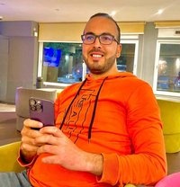 Lo H - Male escort in Tunis