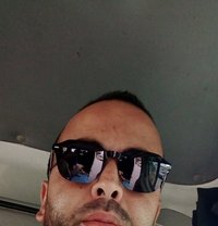 Lo H - Male escort in Tunis