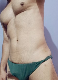 Loai - Acompañantes masculino in Kochi Photo 3 of 11