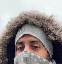 Local horse - Acompañantes masculino in Dubai