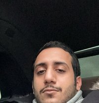 Local horse - Acompañantes masculino in Dubai