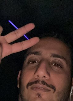 Local horse - Male escort in Dubai Photo 4 of 4