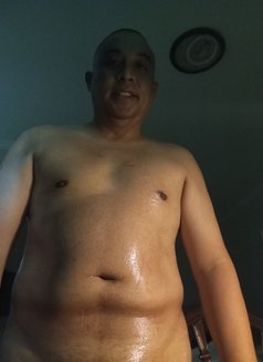 Local/tourist ladies wanted - Male escort in Jakarta Photo 3 of 5