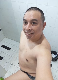 Local/tourist ladies wanted - Acompañantes masculino in Jakarta Photo 7 of 11