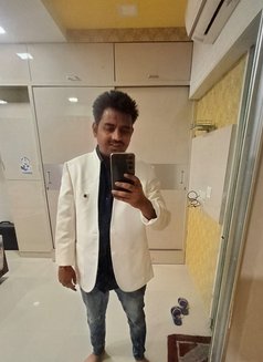 Logan Playboy - Male escort in Ahmedabad Photo 1 of 1