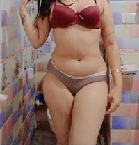 Koky - puta in Alexandria