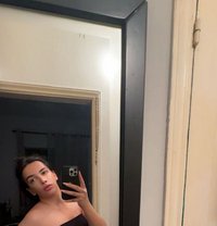 Lojen - Transsexual escort in Beirut