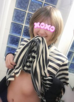 Loki - masseuse in Toronto Photo 15 of 19