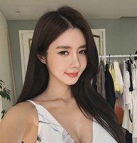 Lola - escort in Shanghai