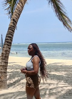 Lola Chris - puta in Nairobi Photo 2 of 3