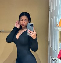 Lola - escort in Cairo