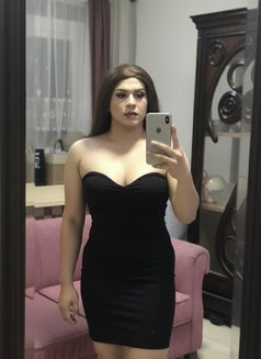 loly - escort in Cairo Photo 2 of 2