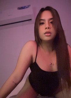 Lola 🇵🇭🤤 - Acompañante transexual in Abu Dhabi Photo 1 of 16
