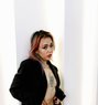 Lola Lusty Licker - puta in Hong Kong Photo 1 of 13