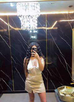 Lola New in Dubai - escort in Dubai Photo 9 of 11