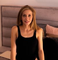 Lola - escort in Dubai