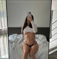 Lola - escort in Dubai