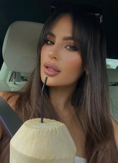 Nata - escort in Riyadh Photo 3 of 9