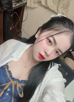 Lola - escort in Riyadh Photo 3 of 8