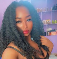 Lola sweetness - escort in Hyderabad