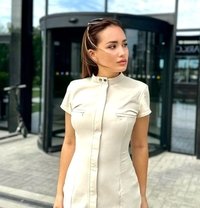 Lola - escort in Dubai