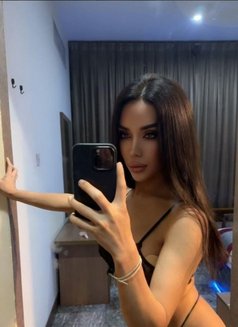 LoLa vip versatile! - Acompañantes transexual in Muscat Photo 4 of 6