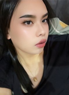 Lola_Xx - Acompañante transexual in Abu Dhabi Photo 11 of 18