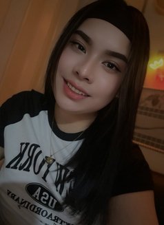 Lola_Xx - Acompañante transexual in Abu Dhabi Photo 13 of 18