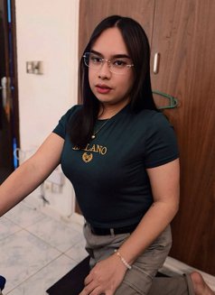 Lola_Xx - Acompañante transexual in Abu Dhabi Photo 17 of 18
