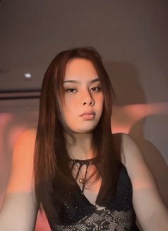 Lola_Xx - Transsexual companion in Abu Dhabi Photo 3 of 11