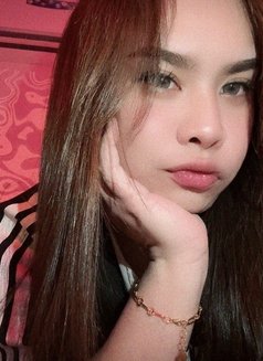 Lola 🇵🇭🤤 - Transsexual companion in Abu Dhabi Photo 12 of 12